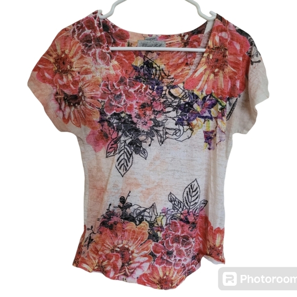 Closet Full Orange Cream Floral Crew Neck Women's Tee Size Medium - Picture 1 of 5